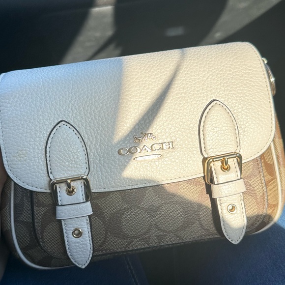 Coach Crossbody - Picture 2 of 3